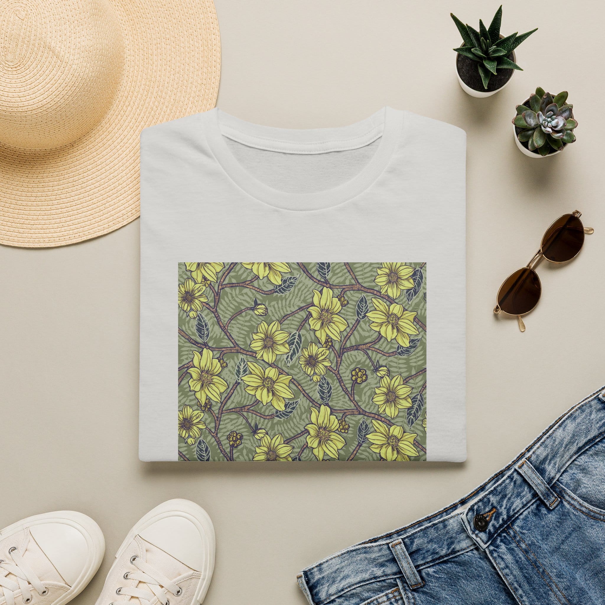 Floral Hibiscus Pattern T-Shirt — Vintage Tropical Flower Tee - Image 8