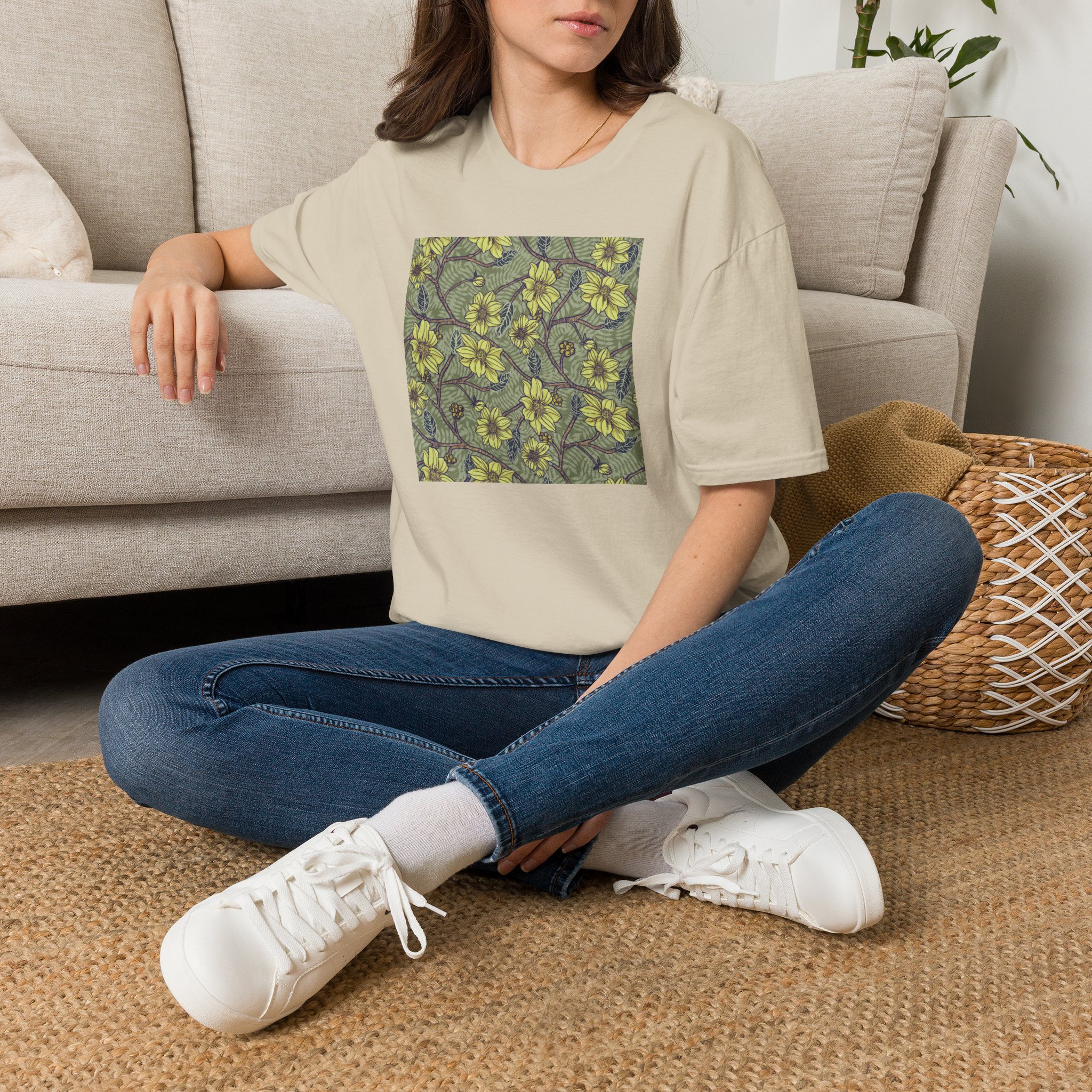 Floral Hibiscus Pattern T-Shirt — Vintage Tropical Flower Tee - Image 5