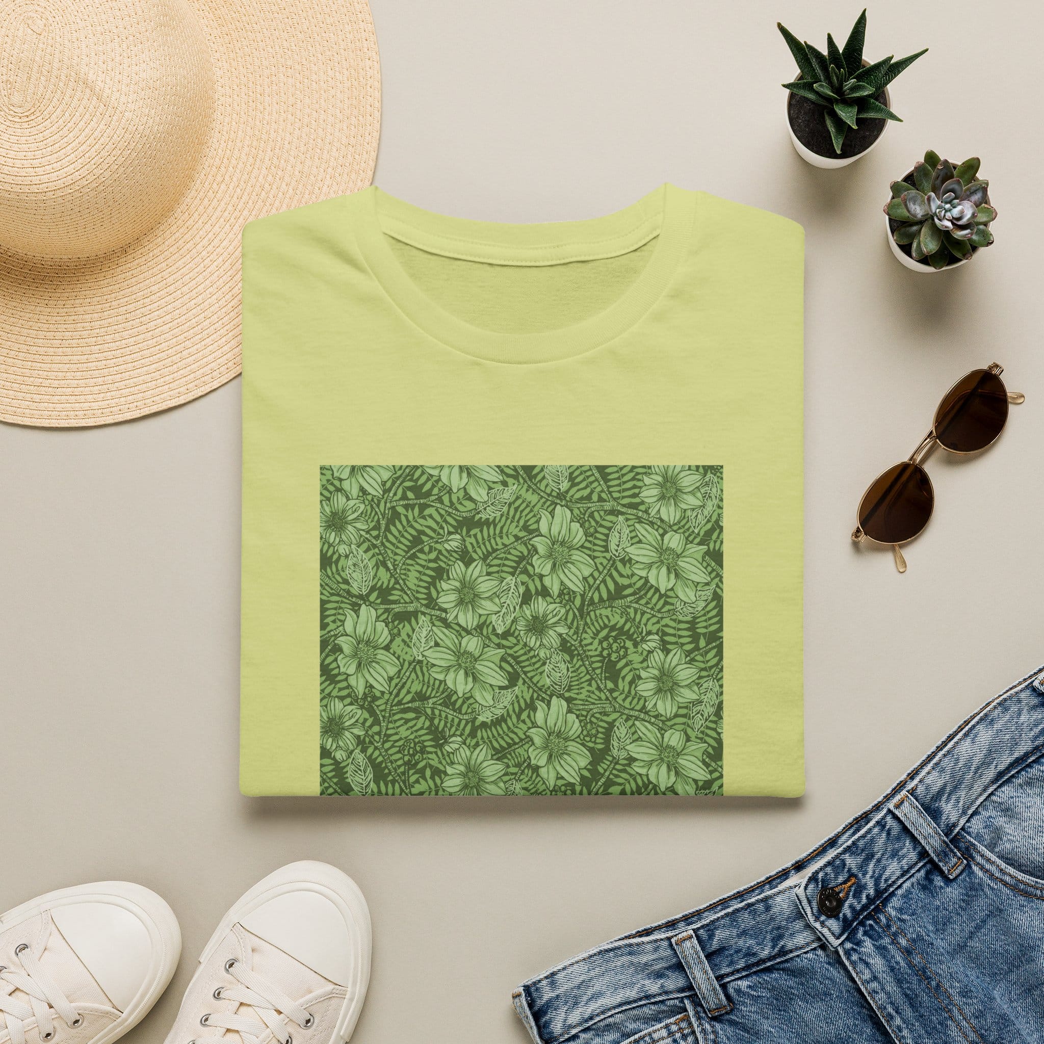Floral Hibiscus Pattern T-Shirt — Vintage Tropical Flower Tee - Image 8